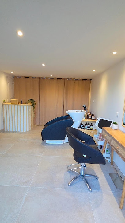 L'atelier Onae - Coiffure Et Head Spa - Salon Privé Coiffeur à Tarnos
