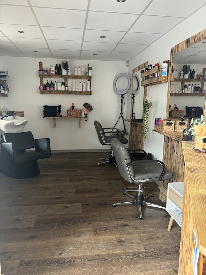 Au Petit Coiffeur Coiffeur à Sommevoire