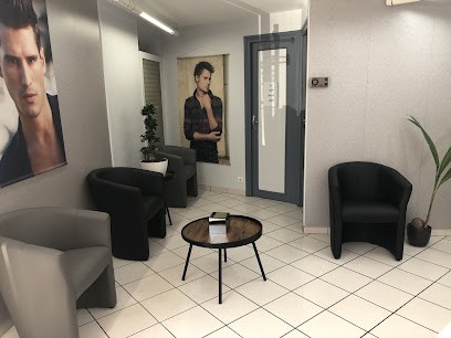 L'univ'hair De L'homme, Salon de Coiffure à Riorges