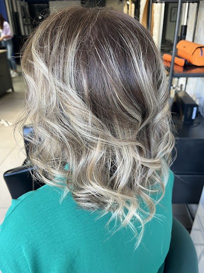 id'Coiffure - Nathalie Leon, Salon de Coiffure à Pontorson