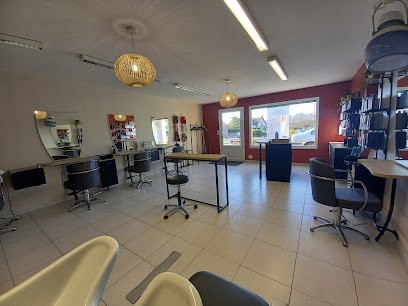 COULEUR ET STYLE, Salon de Coiffure à Valframbert