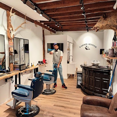 Barber-Hunter, Salon de Coiffure à Beaugency