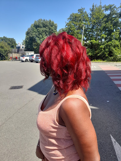 Arpent Doryane Coiffeur à Galgon