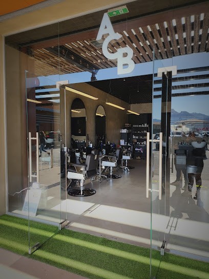 ACB BARBERSHOP - expert du visagisme au masculin, Salon de Coiffure à Propriano