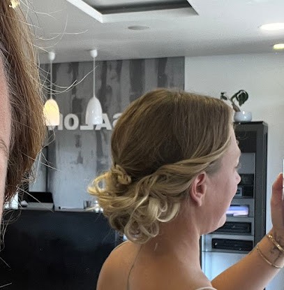 Le Salon, Salon de Coiffure à Lavernose-Lacasse